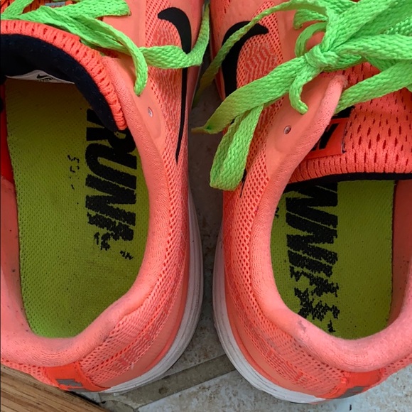 EUC Nike running shoes - Picture 7 of 7